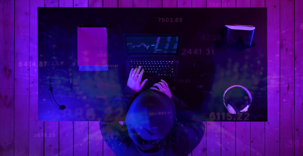 Online cinema advertising